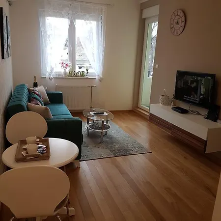 Kraljev Park Apartment Novi Sad Exterior photo